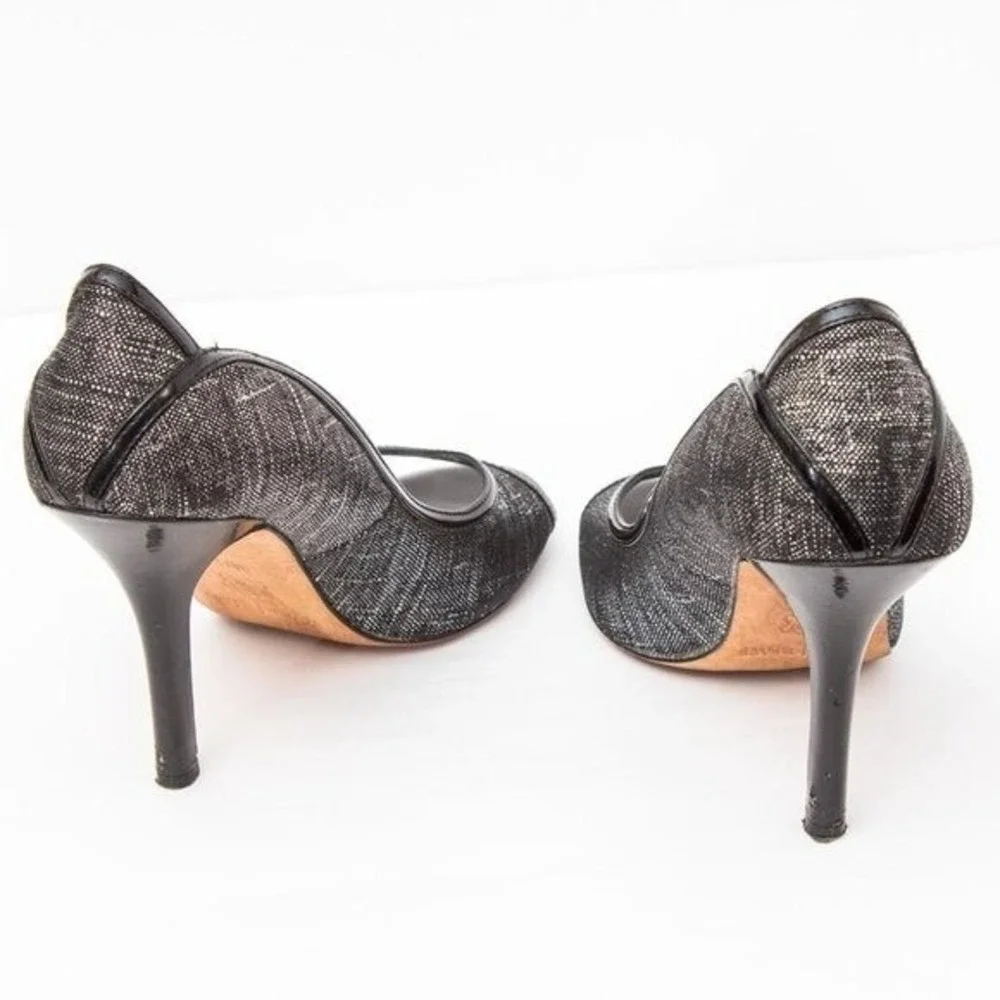 White House Black Market Black &‎ Silver Shoes 8.5